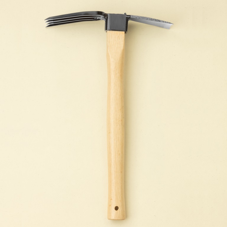 Japanese Hori Hori Trowel Knife A Garden Tool For Weeding